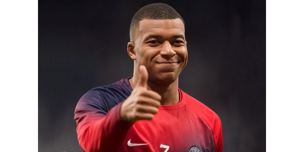 Kylian Mbappé wird wahrscheinlich das Trikot mit der Nummer 10 von Real Madrid erben